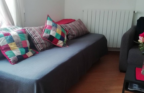 Quai de la Fosse Apartment | Nantes on foot! Downtown! Sunny 2-room apartment with terrace.