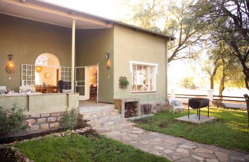 Windhoek Rural House | Naos Farm Stay