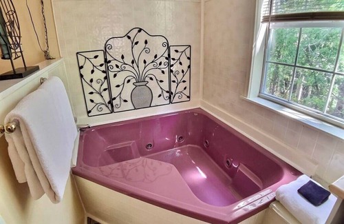 Eureka Springs Cottage | Napa Rock Cottage/#7 Oak Crest