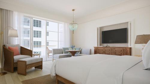 Coquina Sands Resort | Naples Beach Club, A Four Seasons Resort