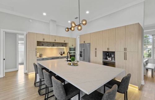 Palm River Estates House | Naples Dream Getaway !