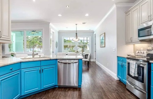 Palm River Estates House | Naples Dream Heated Pool, Hot Tub, Bikes close to beach!