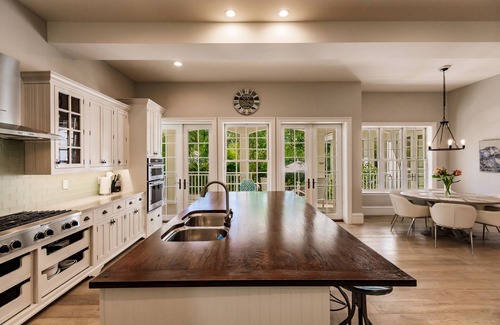 Aqualane Shores House | Naples Dream, Stunning Pool Home, 3 Blocks to Pier