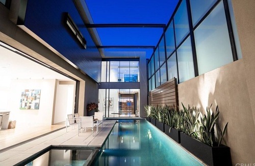 Naples House | Naples Island Stunner!