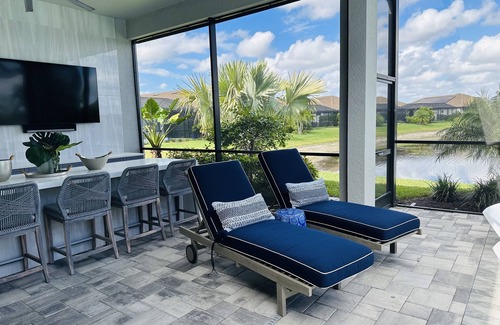 Naples House | Naples Luxury Getaway - Esplanade Golf & Country Club, 4 Bedroom 5.5 Bath w/Golf
