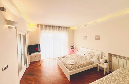 Naples Apartment | Naples, Parking Included, Jacuzzi X2, Panoramic Terrace