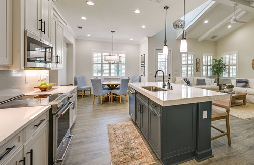 Naples House | Naples Retreat w/Community Perks: 6 Mi to Beach!