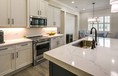Naples House | Naples Retreat w/Community Perks: 6 Mi to Beach!