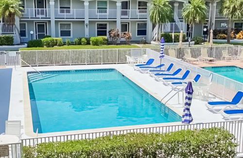 Vanderbilt Beach Apartment | Naples Vanderbilt Villa