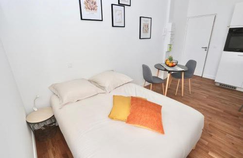 Pontivy Apartment | Napoléon Gare 5 STUDIO 1er Etage ByLocly