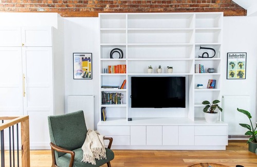 Fitzroy Apartment | Napoleon, 2 min to Gertrude St