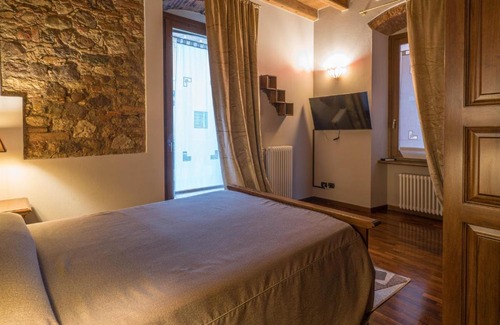 Peschiera del Garda City Centre Apartment | Napule.è Apartments