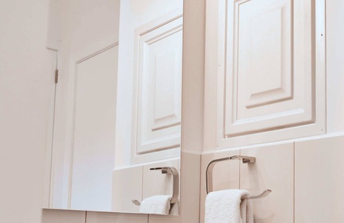 Zona 11 Apartment | Narama