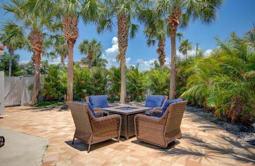 Carlouel House | Narcissus Beach House - Weekly Beach Rental