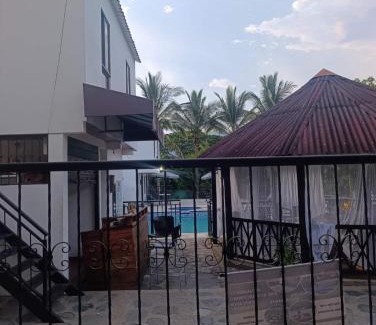 Utica Hotel | Narv extrema