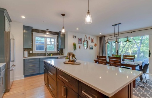 Radnor House | Nashville Getaway- Relaxing Backyard- Large Patio