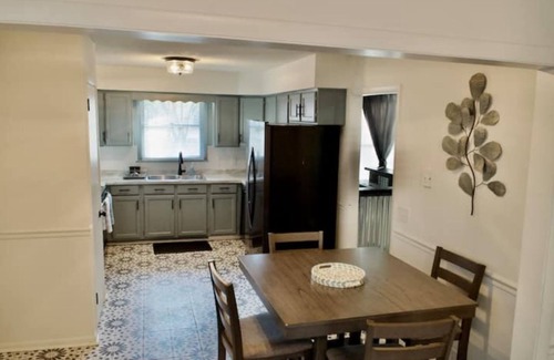 Antioch House | Nashville Modern Spacious Gem!