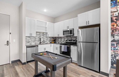 South Nashville Apartment | Nashville Retreat with Pool Table & Foosball