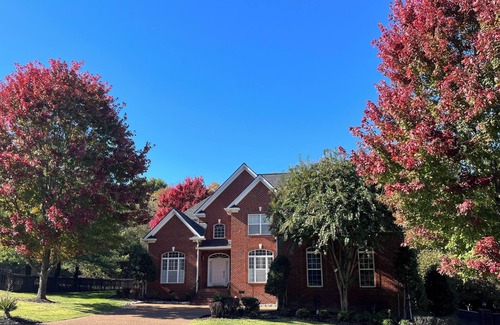 Brentwood House | NashvilleBrentwood Tn large family home 90 day minimum stay required to rent.