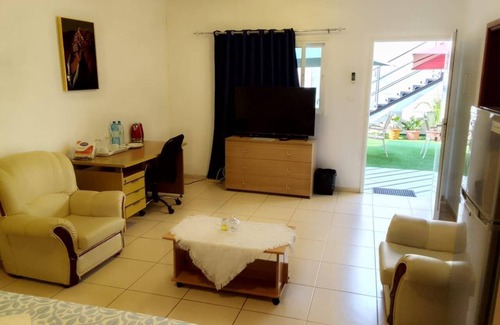 Luanda House | Natalia Guest House