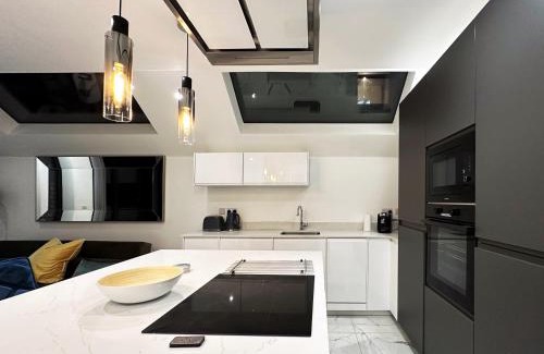 Kensal Green Apartment | Nathaniel's Place in Notting Hill hosted by AirOperate