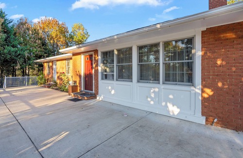 National Harbor House | National Harbor Guesthouse