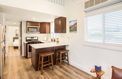 Temecula Cabin | Native Falls Cabin (1BR Loft XL 18) - 1BR Loft XL Craftsman Cabin