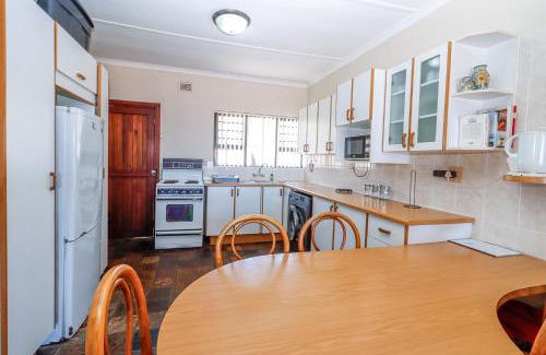 Manaba Beach Apartment | Natspat 14
