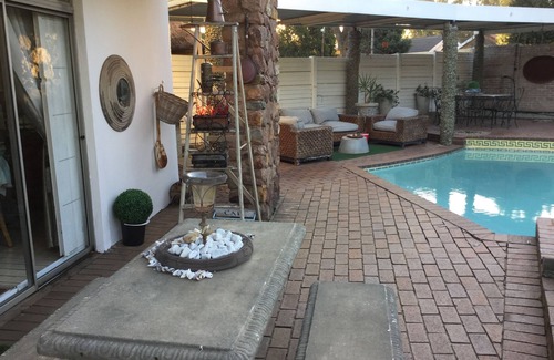 Germiston Apartment | Natural, homely retreat for business or vacation