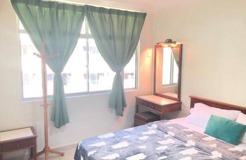 Lumut Apartment | Natural Paradise 3Mins to Beach at Teluk Batik Lumut