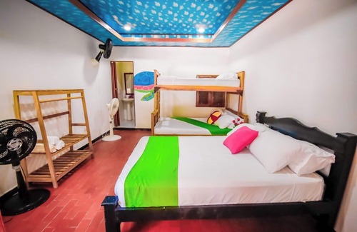 Bolivar Hotel | Natural paradise in the Rosario Islands, located 5 minutes from the oceanarium.