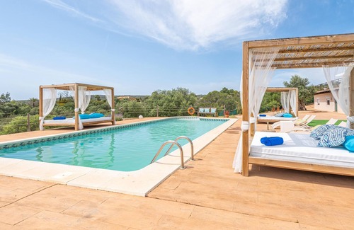 Puntiro Villa | Natural Stone Villa "Puntiro" with Pool and Sea View