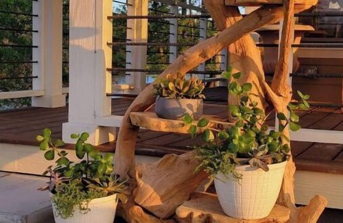 Voth House | Naturalist Boudoir Lake House, Tiny House On Water