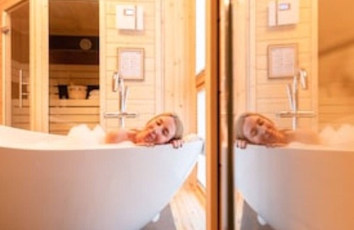 Steinborn Apartment | Nature and luxury in the Volcanic Eifel for the whole family!