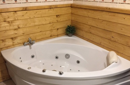 Ban-sur-Meurthe-Clefcy Other | Nature cottage, hot tub, sauna and billiards. Dogs accepted