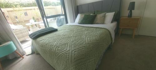 Silverdale House | Nature Escape Studio Near Orewa Beach