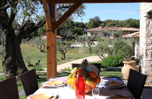 Bonifacio Villa | Nature et design - villa sanchez