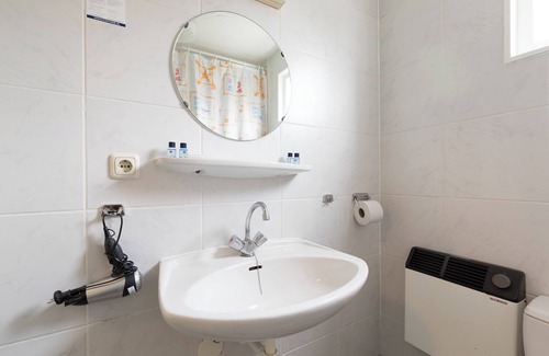 Hollum Hotel | Nature-Filled Ameland Escape With Pool, Near The Beach And Free Parking