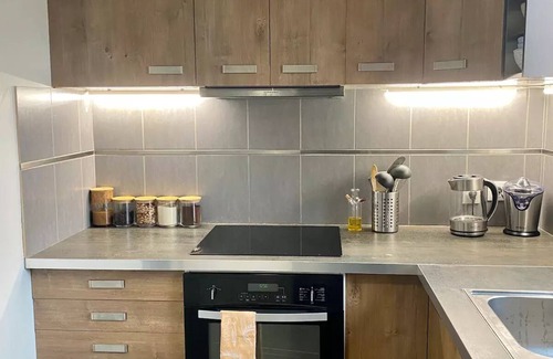 La Source Apartment | Nature in Parisnn