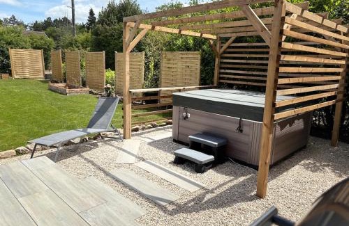 Cosne-Cours-sur-Loire House | Nature & jacuzzi, 1 hr 45 min from Paris