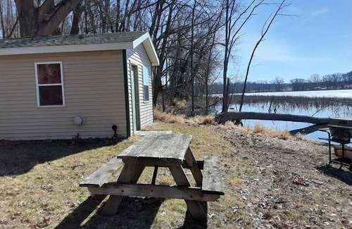 Marcellus Cabin | Nature lover's paradise! Just peace, solitude, tranquility, birds & the trees!