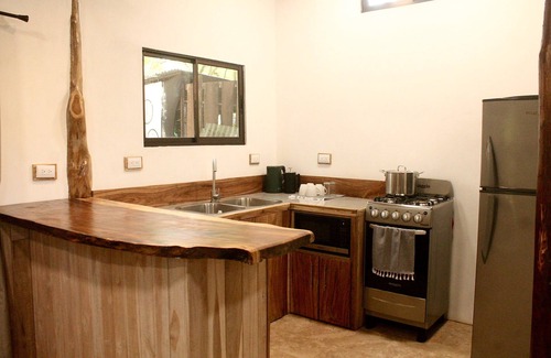Samara Villa | Nature Lovers Paradise w/outdoor bath - 4 min walk from the beach!