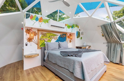Potrero Hotel | Nature Meets Paradise, Private Jacuzzi, Exotic Birds, Near Beach, A/C