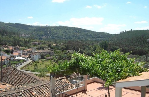 Moitas House | Nature Retreat - House with pool