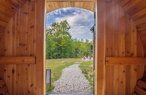 Bryant Pond Ski Chalet | Nature Retreat, Sauna, Hot Tub, Gameroom, Fire Pit
