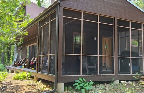 Trent Lakes House | Nature's Embrace: Your Private Retreat