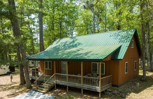 New Post Cabin | Nature's Sanctuary: The Loft Cabin at Blueberry Lake