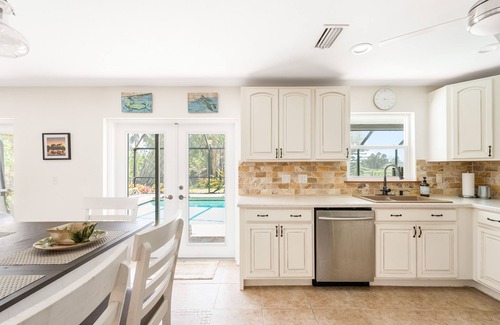 Oakland Hills House | Nature's Splendor! Lovely Setting.