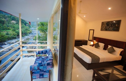 Kaul Hotel | Nature Sprint Resort By The River