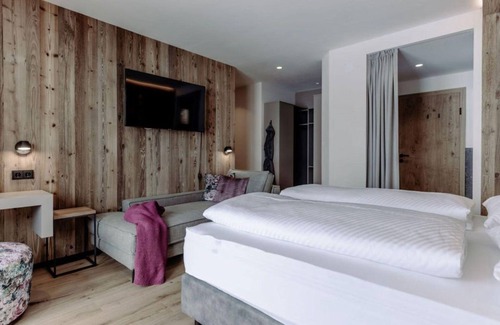 Maria Alm am Steinernen Meer Other | Nature suite hayloft/flower meadow - Ebengut